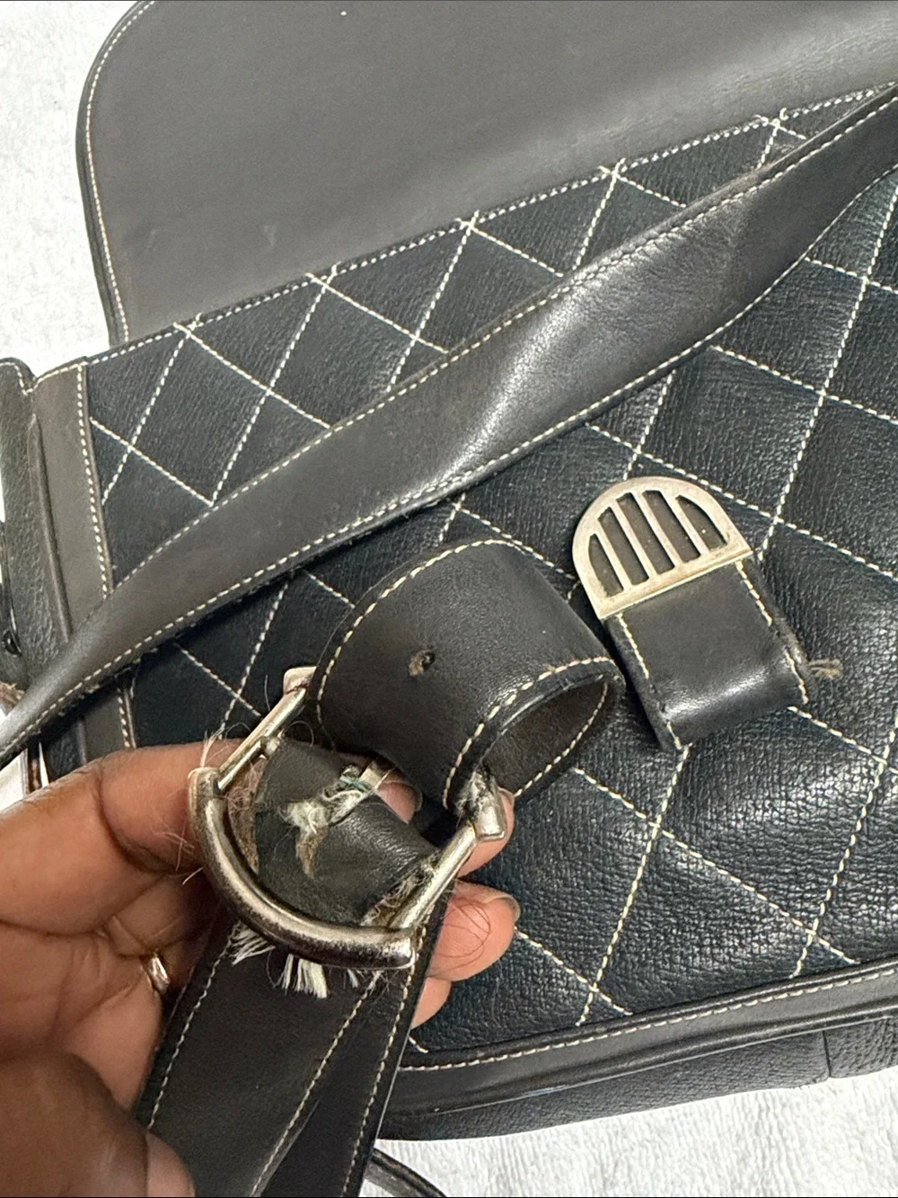 Gucci Black Quilted Leather Messenger Bag